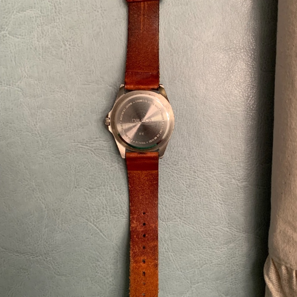 Vintage Nautica Green Dial Domed Crystal Watch - Picture 10 of 15